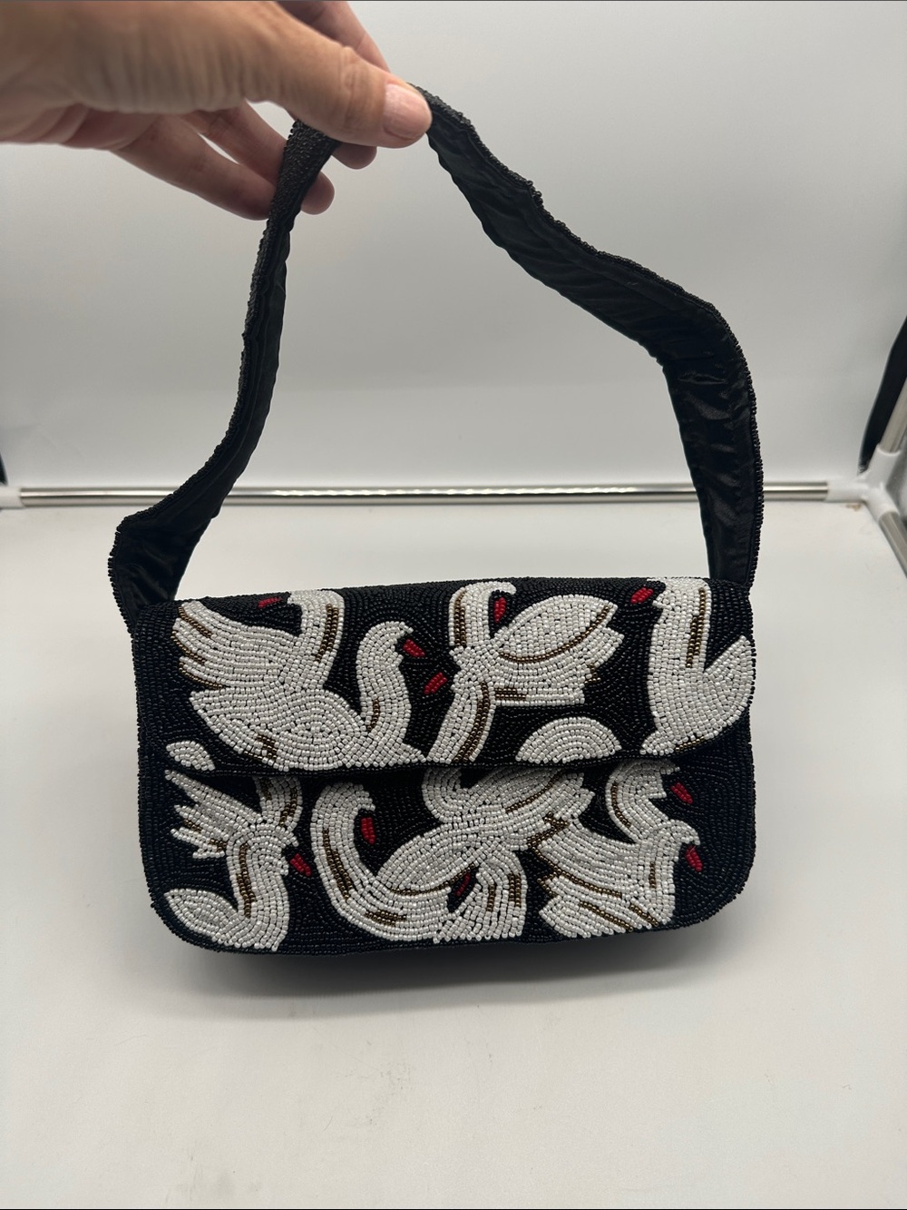 Black Beaded Swan-Pattern Shoulder Bag - Picture 2 of 5